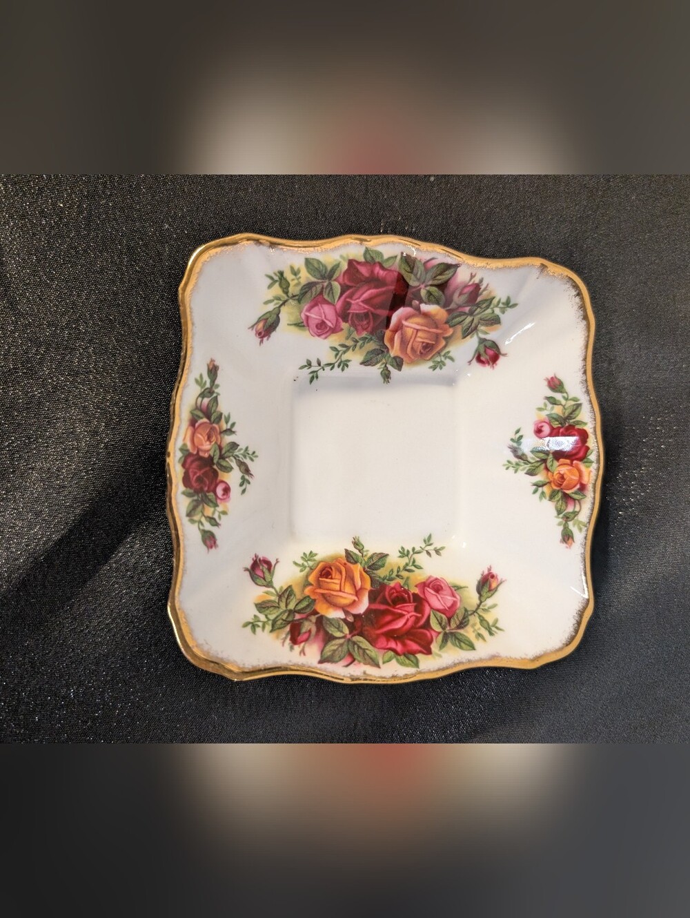 Royal Albert Old Country Roses Trinket Dish Bowl Bone China England